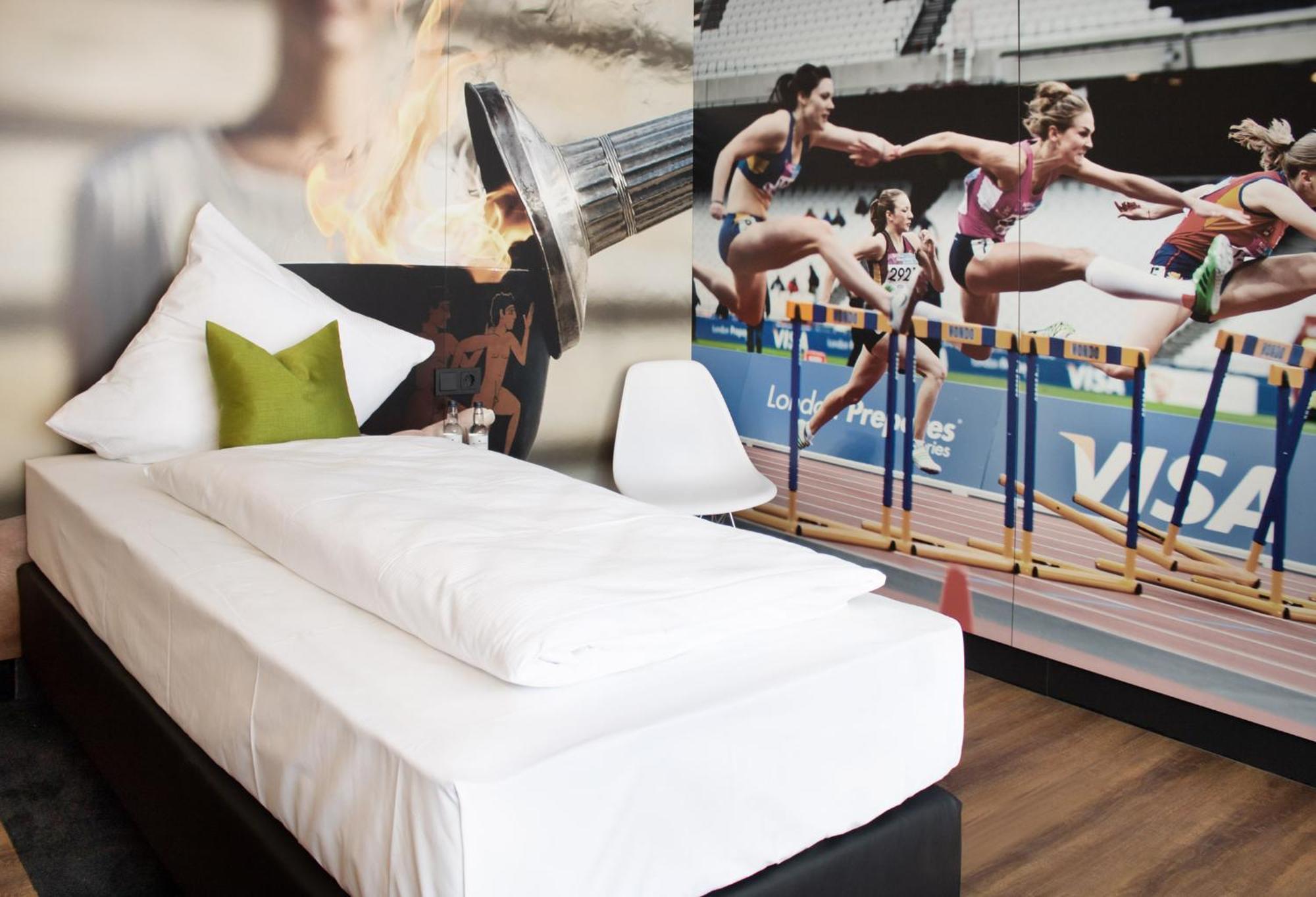 Mwh Hotel By Wmm Hotels Wiesentheid Exteriör bild